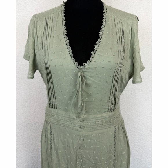 LULU’S • Sage Green Completely In Love Swiss Dot Button-Front Maxi Dress, S - Picture 7 of 16